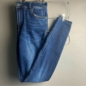 Kut from the Kloth women’s jeans size 6